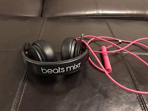 Dr. Dre mixr beats