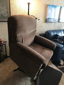 Electric Recliner (lift chair)