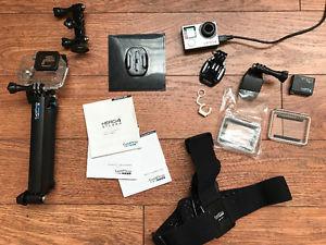 GoPro hero 4 silver with accessories