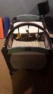 Graco Pack 'n Play with Reversible Napper & Changer