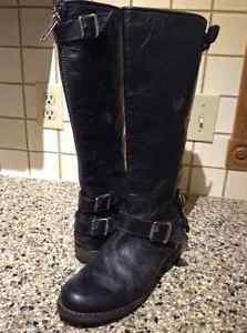 Ladies FRYE boots size 7