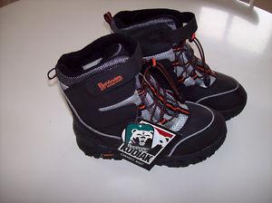 New Kids Kodiak Pathfinder Boots size 3 $25 PICKUP ONLY