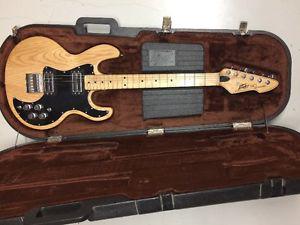 Peavey T-60 electric guitar and case