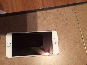 iPhone 6 with bell excellent shape no cracks with 2 cases