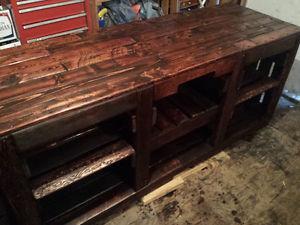 Custom made pallet furniture