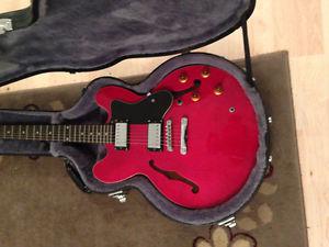 Epiphone Dot with Case