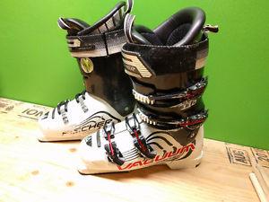 Fischer vacuum fit 110 ski boots size 26.5