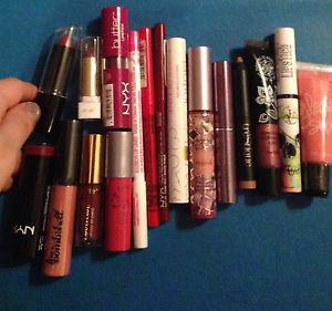 Lippies! Lipsticks, glosses and liners lot