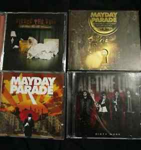 MAYDAY PARADE, PIERCE THE VEIL,ALL TIME LOW & BLINK 182 CDS