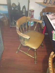 Old let her chairs set of 4