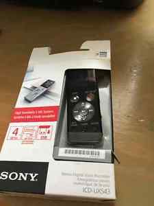 Sony Stereo Voice Recorder (ICD-UX543)