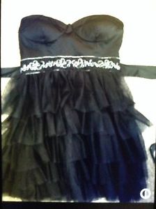 Special event dress size m (fits s) like new a MUST SEE!