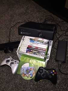 Xbox 360 bundle with games and Kinect