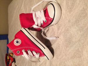 Toddler converse shoes