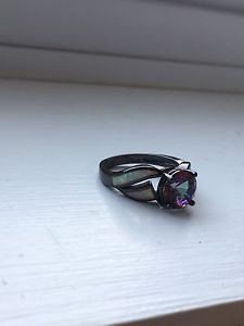 Woman's ring