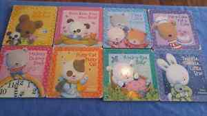 8 Nursery rhymn board books