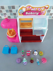 9 Shopkins and Bakery