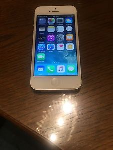 Bell iPhone 5 White 16gb
