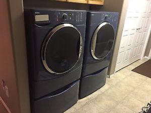 Kenmore HE2 washer and dryer with pedestals