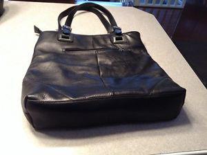 Ladies black leather hand bag