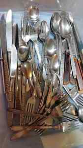 Miscellaneous kitchen cutlery