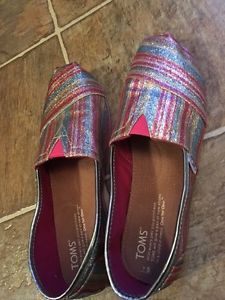 Pink toms for sale