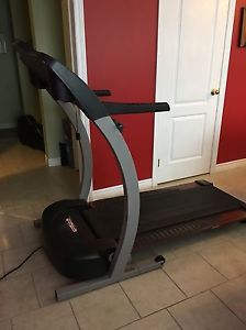 Treadmill-- PRO-FORM770 EKG