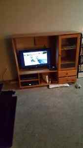 Tv stand to give away