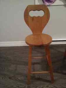 wooden chairs - 2pc
