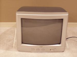 13 inch RCA TV