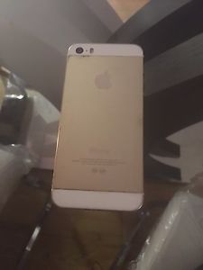 32 gb gold iPhone 5s unlocked