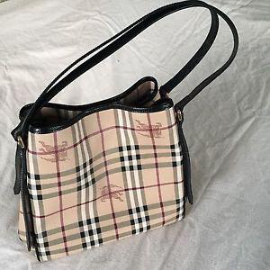Burberry replica bag