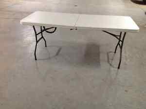 Fold-up Table