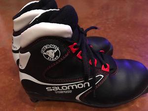 Kids Cross Country Ski Boots - Size 3.5