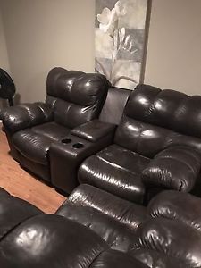 Leather sofa and loveseat recliners