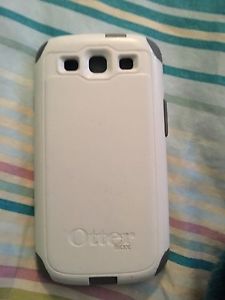 Wanted: Samsung Galaxy S3 Otter Box Case