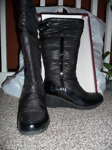 Women's winter boots, black, size 7M