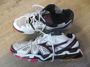 used ladies mizuno volleyball shoes size 9