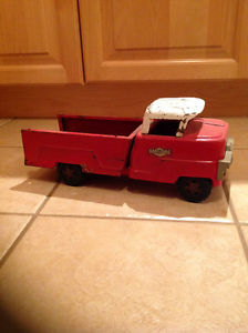 vieux camion jouet / old toy truck