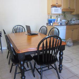Excellent condition Dining Set