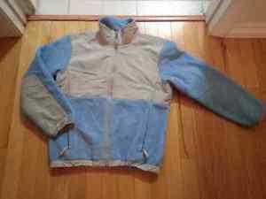 Girls North Face jacket size 10 (M)
