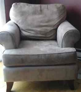 Love seat and 2 chairs