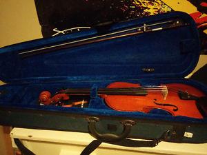 Menzel full size violin
