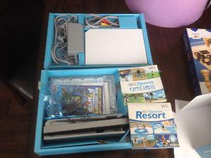 Nintendo Wii complete with 2 games