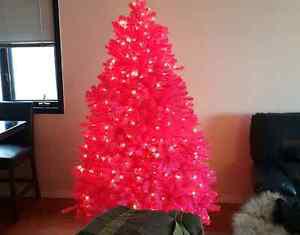 Pink christmas tree need gone