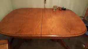 Solid double pedestal oak table