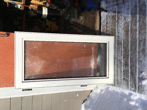 Used window (24x46)
