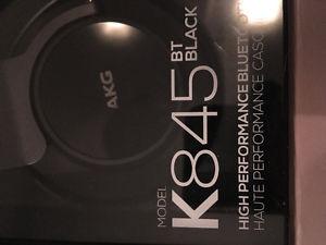AKG 845 Bluetooth Headphones - Brand New