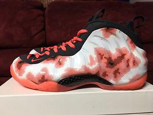 Atomic red foams size 10.5