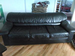Beautiful Black Leather COUCH--Free Delivery in HRM